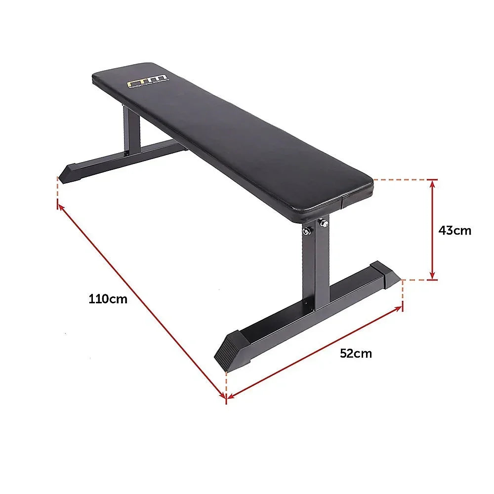 Flat weight bench with black padded seat and steel frame, dimensions 110x52x43cm