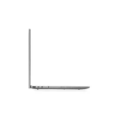 Thunderbolt 4 and HDMI 2.1 ports on the HP ZBook 8 G1i