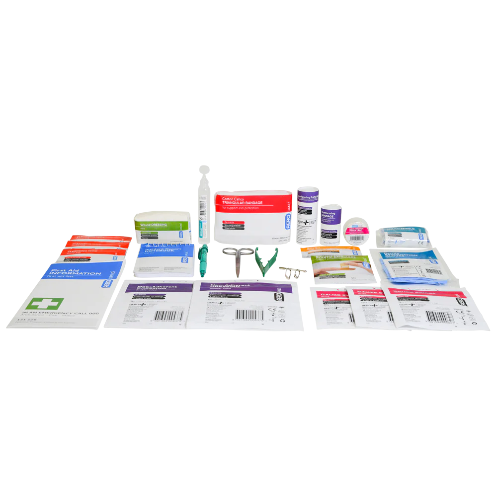 Medium Green First Aid Kit 28 x 17 x 8cm