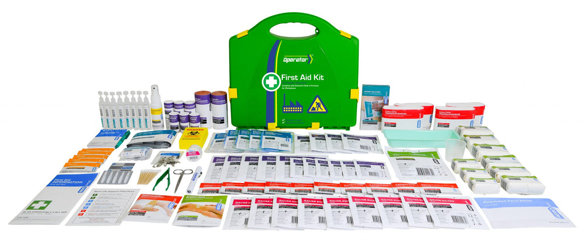 OPERATOR 5 Series Plastic First Aid Kit by Aero Healthcare, 34.5 x 11 x 33 cm Neat case