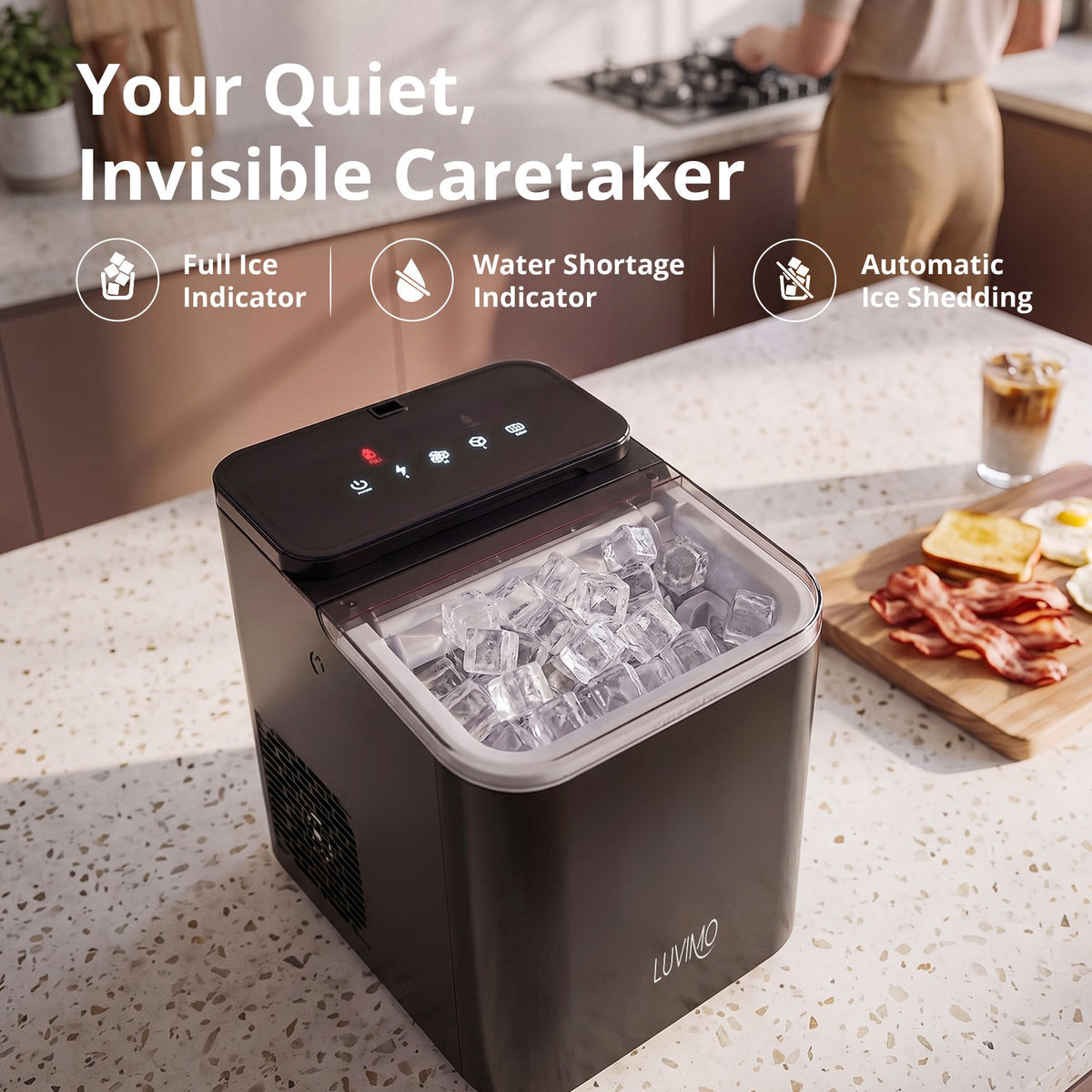 Luvimo ice maker with transparent window for viewing the ice cycle