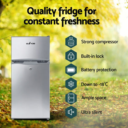 Silver Glacio fridge with strong compressor, built-in lock, battery protection, -18°C freeze, ample space, ultra silent