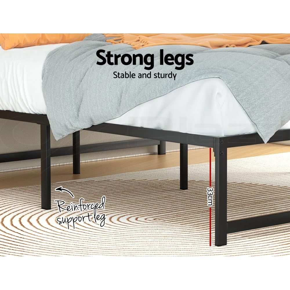 Vacuum-sealed compressed mattress that passes through doorways and lifts